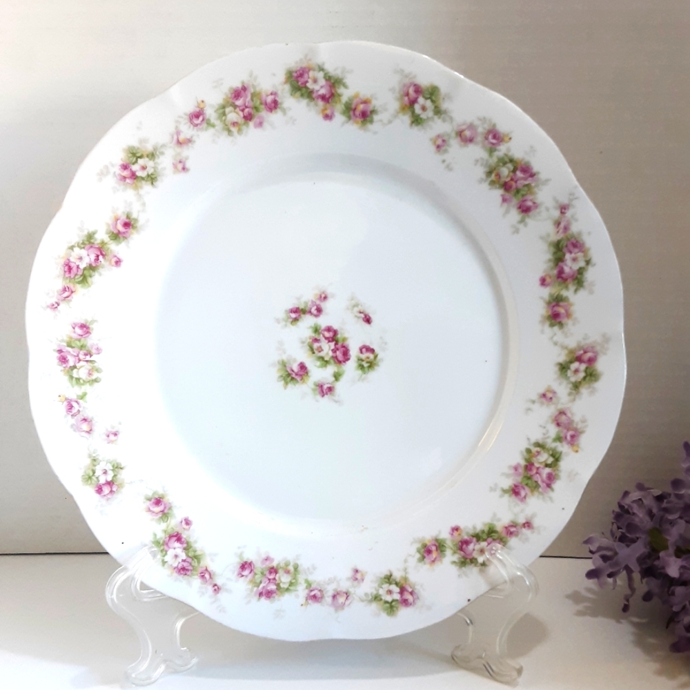 Vintage Victoria Austria Dinner Plate 9 1/2" Pink Rose Garland Cottagecore